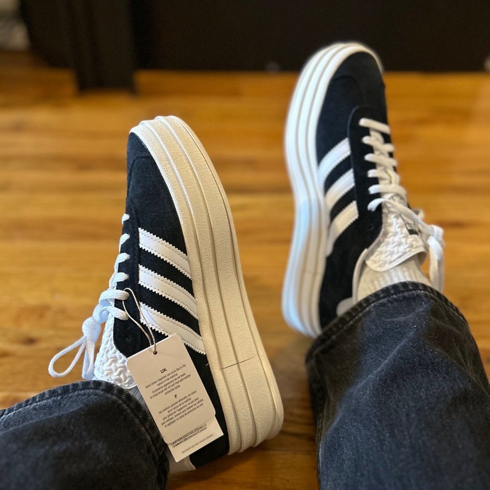 NEW Adidas Gazelle Bold Sneakers